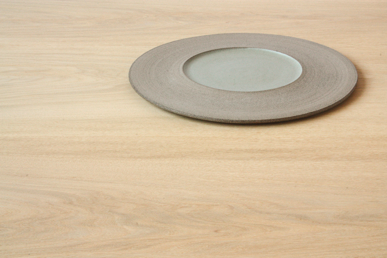 plate | focus flat | T021 - Image 3