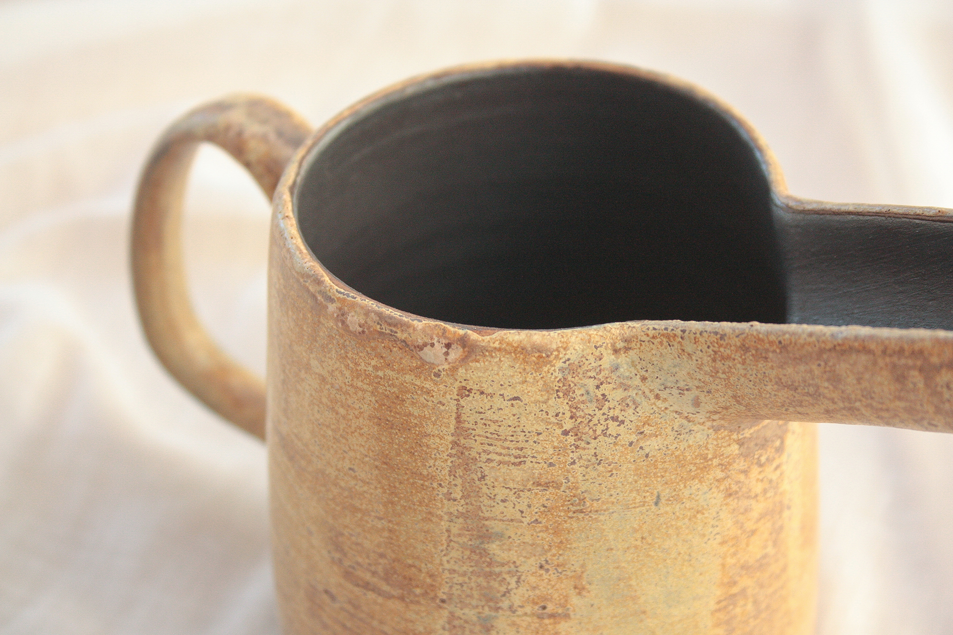 jug | T051 - Image 2
